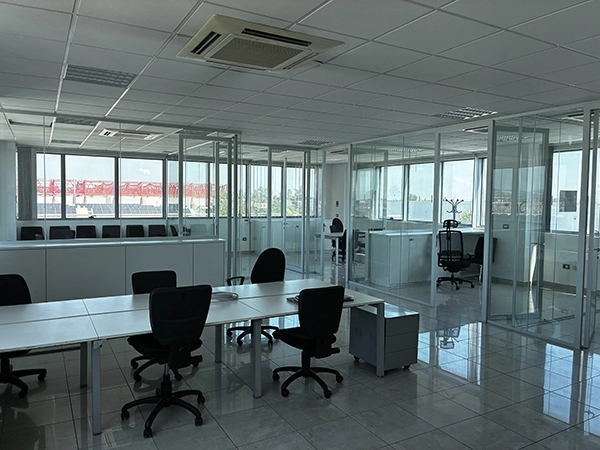 open-space-uffici-vetrati-imola